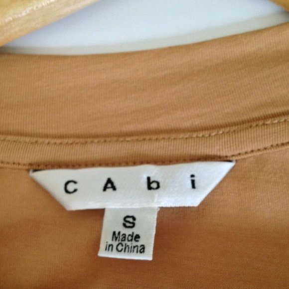 CAbi Long Sleeve Gold Cotton Blend V-Neck Tee, Size Small - Picture 6 of 6